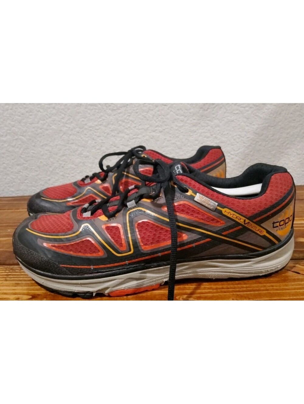 Topo Athletic Hydroventure 2 Trail-Running Waterproof Shoes Men's US 11 Red